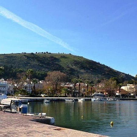 Apartmán Casa Lela 3...Hydra Míloi Exteriér fotografie