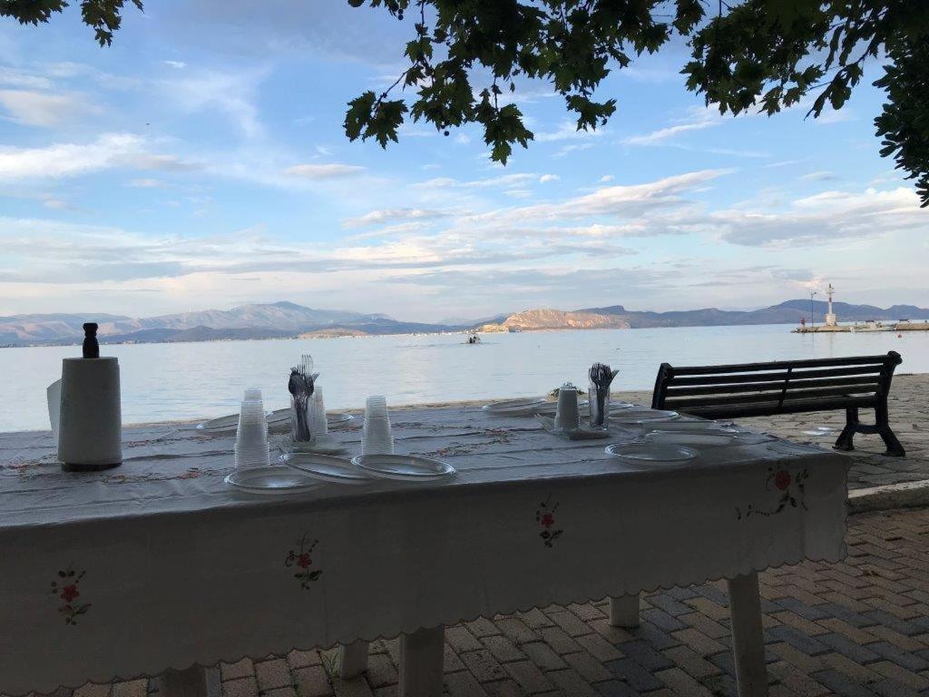 Apartmán Casa Lela 3...Hydra Míloi Exteriér fotografie